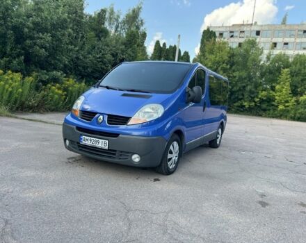 Синий Рено Трафик, объемом двигателя 2 л и пробегом 350 тыс. км за 8700 $, фото 1 на Automoto.ua