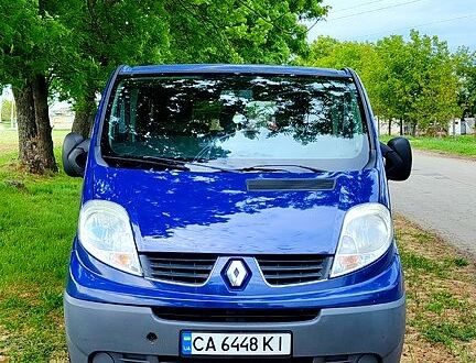 Рено Трафик 2008 в Умани на Automoto.ua Синий Рено Трафик, объемом двигателя 2.5 л и пробегом 363 тыс. км за 8900 $, фото 1 на Automoto.ua