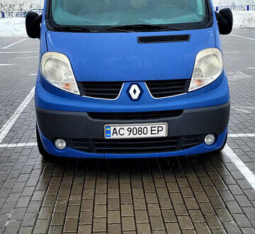Синій Рено Трафік, об'ємом двигуна 2 л та пробігом 490 тис. км за 8800 $, фото 1 на Automoto.ua