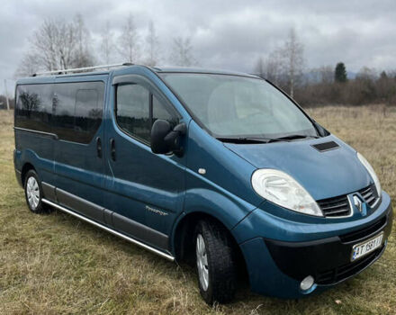 Синий Рено Трафик, объемом двигателя 2.5 л и пробегом 297 тыс. км за 10700 $, фото 1 на Automoto.ua