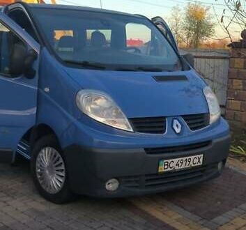 Рено Трафік 2010 у Стрые на Automoto.ua Синій Рено Трафік, об'ємом двигуна 2 л та пробігом 464 тис. км за 11200 $, фото 1 на Automoto.ua