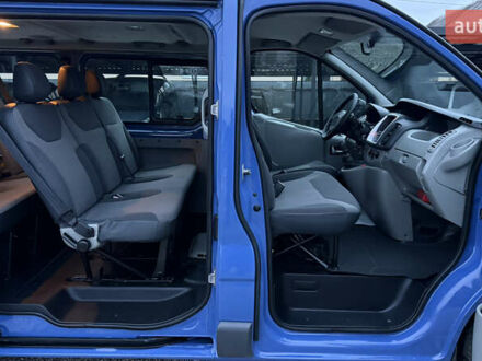 Синій Рено Трафік, об'ємом двигуна 2 л та пробігом 260 тис. км за 11750 $, фото 1 на Automoto.ua