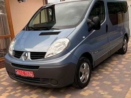 Синій Рено Трафік, об'ємом двигуна 2 л та пробігом 244 тис. км за 11500 $, фото 1 на Automoto.ua
