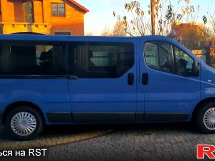 Синій Рено Трафік, об'ємом двигуна 2 л та пробігом 460 тис. км за 6200 $, фото 1 на Automoto.ua