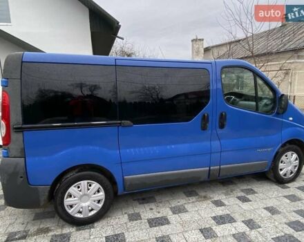 Синий Рено Трафик, объемом двигателя 2 л и пробегом 315 тыс. км за 10900 $, фото 1 на Automoto.ua