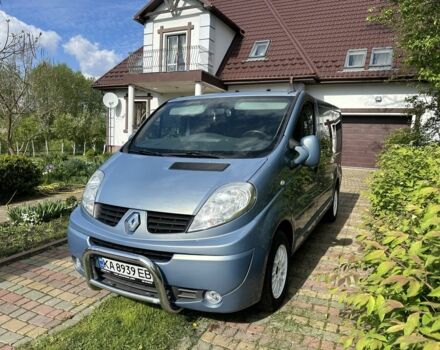 Синій Рено Трафік, об'ємом двигуна 2 л та пробігом 206 тис. км за 13600 $, фото 1 на Automoto.ua