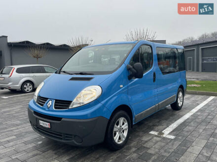 Синий Рено Трафик, объемом двигателя 2 л и пробегом 118 тыс. км за 14950 $, фото 1 на Automoto.ua
