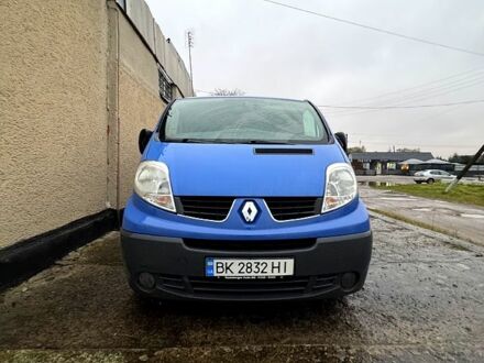 Синій Рено Трафік, об'ємом двигуна 2 л та пробігом 22800 тис. км за 10169 $, фото 1 на Automoto.ua