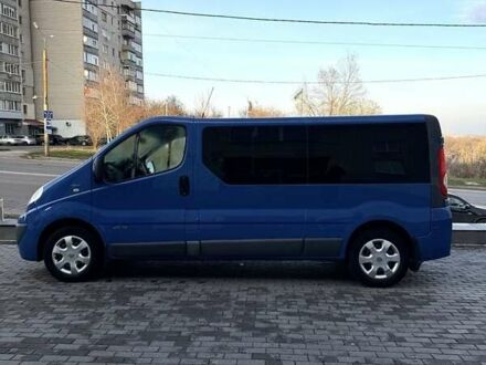 Синий Рено Трафик, объемом двигателя 2 л и пробегом 245 тыс. км за 14500 $, фото 1 на Automoto.ua