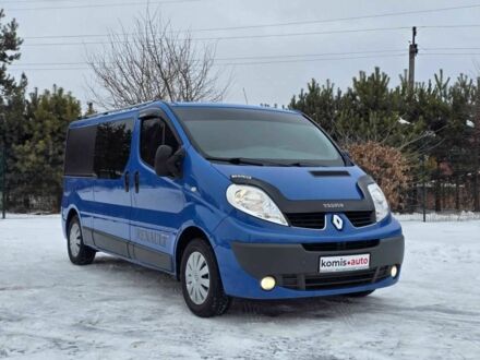 Синій Рено Трафік, об'ємом двигуна 0 л та пробігом 270 тис. км за 14199 $, фото 1 на Automoto.ua