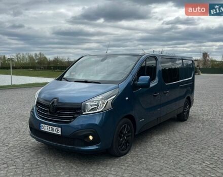 Синий Рено Трафик, объемом двигателя 1.6 л и пробегом 254 тыс. км за 17000 $, фото 1 на Automoto.ua
