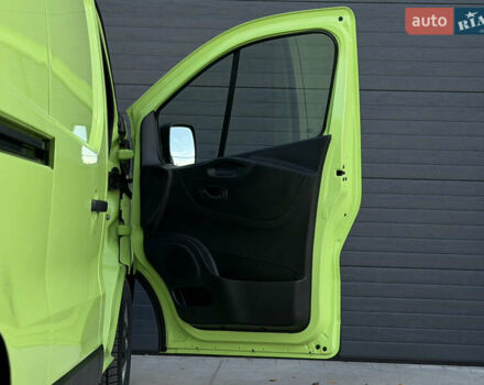 Зеленый Рено Трафик, объемом двигателя 2 л и пробегом 188 тыс. км за 17800 $, фото 27 на Automoto.ua