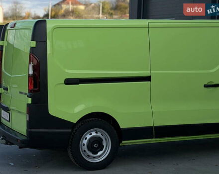 Зеленый Рено Трафик, объемом двигателя 2 л и пробегом 188 тыс. км за 17800 $, фото 16 на Automoto.ua