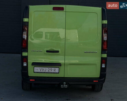 Зеленый Рено Трафик, объемом двигателя 2 л и пробегом 188 тыс. км за 17800 $, фото 10 на Automoto.ua