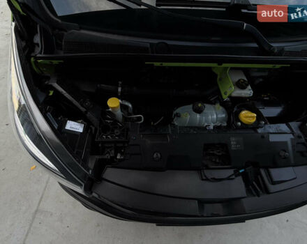 Зеленый Рено Трафик, объемом двигателя 2 л и пробегом 188 тыс. км за 17800 $, фото 48 на Automoto.ua