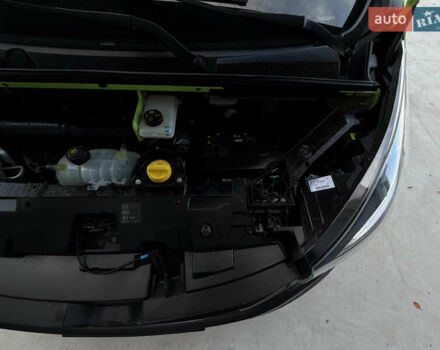 Зеленый Рено Трафик, объемом двигателя 2 л и пробегом 188 тыс. км за 17800 $, фото 47 на Automoto.ua