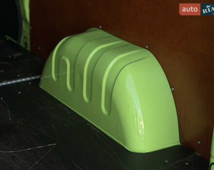 Зеленый Рено Трафик, объемом двигателя 2 л и пробегом 188 тыс. км за 17800 $, фото 23 на Automoto.ua