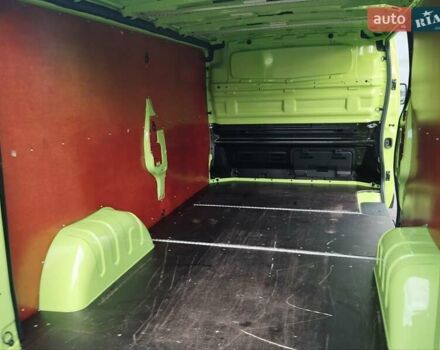Зелений Рено Трафік, об'ємом двигуна 2 л та пробігом 188 тис. км за 18950 $, фото 36 на Automoto.ua