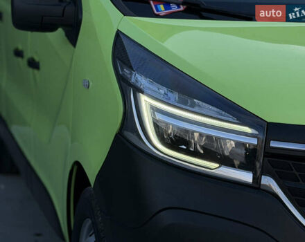 Зеленый Рено Трафик, объемом двигателя 2 л и пробегом 188 тыс. км за 17800 $, фото 6 на Automoto.ua