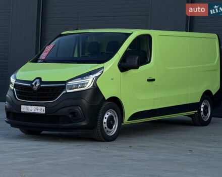 Зеленый Рено Трафик, объемом двигателя 2 л и пробегом 188 тыс. км за 17800 $, фото 1 на Automoto.ua