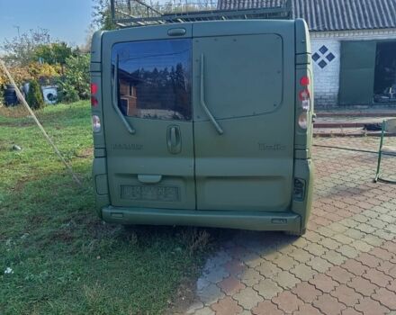 Зеленый Рено Трафик, объемом двигателя 1.9 л и пробегом 318 тыс. км за 3500 $, фото 3 на Automoto.ua