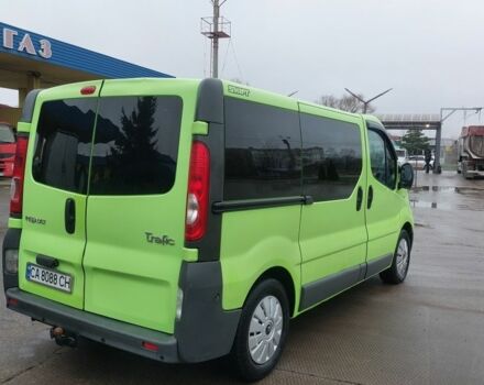 Зелений Рено Трафік, об'ємом двигуна 2 л та пробігом 319 тис. км за 8650 $, фото 6 на Automoto.ua