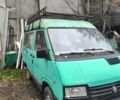 Зеленый Рено Трафик, объемом двигателя 2.2 л и пробегом 250 тыс. км за 1500 $, фото 1 на Automoto.ua
