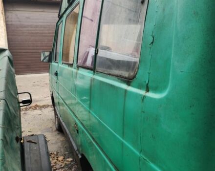 Зеленый Рено Трафик, объемом двигателя 2.2 л и пробегом 250 тыс. км за 1500 $, фото 3 на Automoto.ua