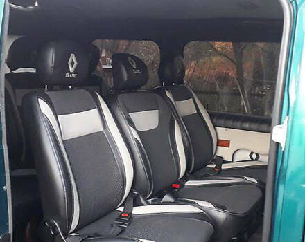 Зеленый Рено Трафик, объемом двигателя 1.9 л и пробегом 300 тыс. км за 2800 $, фото 16 на Automoto.ua
