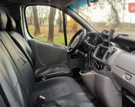 Рено Трафик 2006 в Павлограде на Automoto.ua Зеленый Рено Трафик, объемом двигателя 2 л и пробегом 346 тыс. км за 8000 $, фото 3 на Automoto.ua