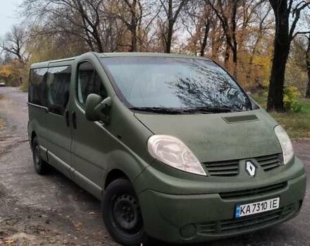 Рено Трафик 2006 в Павлограде на Automoto.ua Зеленый Рено Трафик, объемом двигателя 2 л и пробегом 346 тыс. км за 8000 $, фото 7 на Automoto.ua