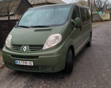Рено Трафик 2006 в Павлограде на Automoto.ua Зеленый Рено Трафик, объемом двигателя 2 л и пробегом 346 тыс. км за 8000 $, фото 1 на Automoto.ua