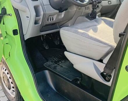 Зеленый Рено Трафик, объемом двигателя 2 л и пробегом 224 тыс. км за 9800 $, фото 24 на Automoto.ua
