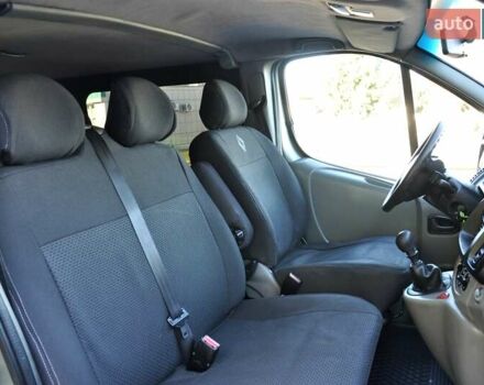 Зелений Рено Трафік, об'ємом двигуна 2 л та пробігом 354 тис. км за 8800 $, фото 24 на Automoto.ua