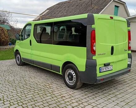 Зеленый Рено Трафик, объемом двигателя 2 л и пробегом 224 тыс. км за 9800 $, фото 2 на Automoto.ua