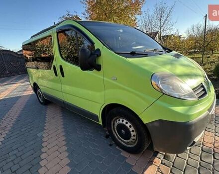 Рено Трафик 2009 в Бершаде на Automoto.ua Зеленый Рено Трафик, объемом двигателя 2 л и пробегом 413 тыс. км за 7963 $, фото 5 на Automoto.ua