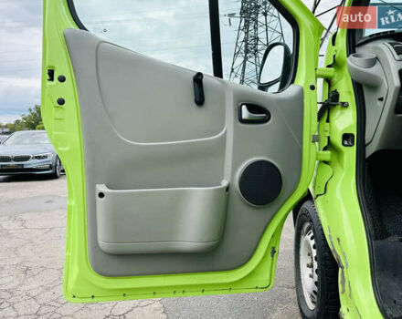 Зеленый Рено Трафик, объемом двигателя 2 л и пробегом 288 тыс. км за 10400 $, фото 14 на Automoto.ua