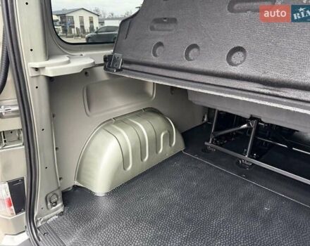 Зеленый Рено Трафик, объемом двигателя 2 л и пробегом 258 тыс. км за 14950 $, фото 35 на Automoto.ua