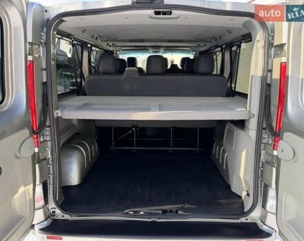 Зелений Рено Трафік, об'ємом двигуна 2 л та пробігом 259 тис. км за 14950 $, фото 44 на Automoto.ua