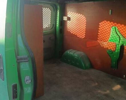 Рено Трафик 2013 в Хмельницком на Automoto.ua Зеленый Рено Трафик, объемом двигателя 2 л и пробегом 345 тыс. км за 9665 $, фото 11 на Automoto.ua