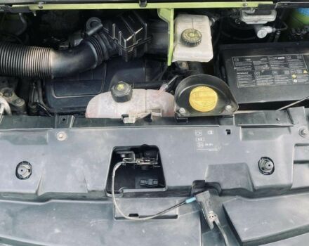 Зеленый Рено Трафик, объемом двигателя 1.6 л и пробегом 139 тыс. км за 9300 $, фото 18 на Automoto.ua