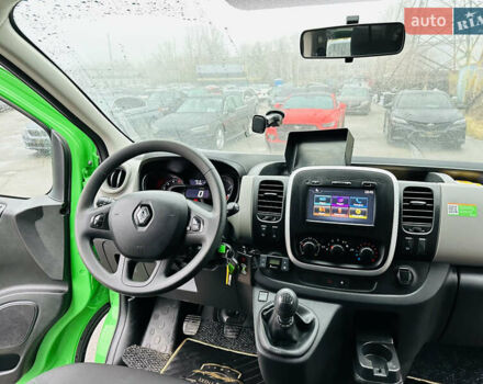 Зеленый Рено Трафик, объемом двигателя 1.6 л и пробегом 178 тыс. км за 19900 $, фото 17 на Automoto.ua