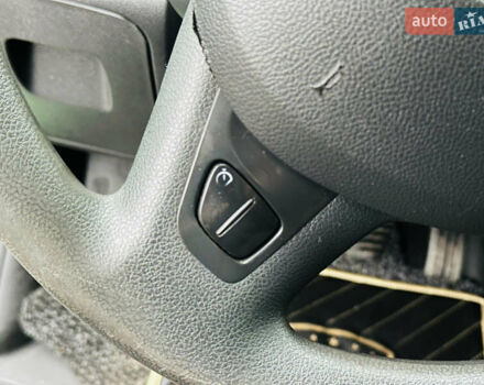 Зеленый Рено Трафик, объемом двигателя 1.6 л и пробегом 178 тыс. км за 19900 $, фото 25 на Automoto.ua