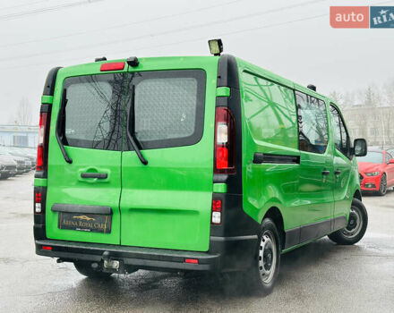 Зеленый Рено Трафик, объемом двигателя 1.6 л и пробегом 178 тыс. км за 19900 $, фото 1 на Automoto.ua