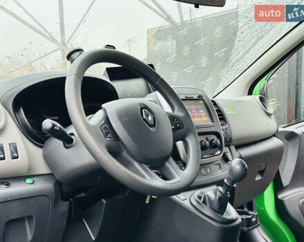 Зеленый Рено Трафик, объемом двигателя 1.6 л и пробегом 178 тыс. км за 19900 $, фото 13 на Automoto.ua