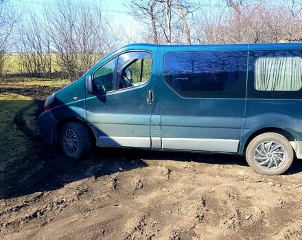Зелений Рено Трафік, об'ємом двигуна 1.9 л та пробігом 25 тис. км за 7500 $, фото 2 на Automoto.ua