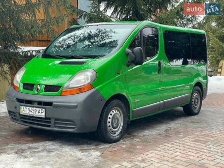 Зеленый Рено Трафик, объемом двигателя 1.9 л и пробегом 269 тыс. км за 6900 $, фото 1 на Automoto.ua