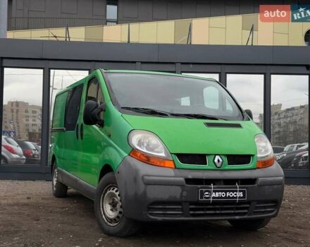 Зеленый Рено Трафик, объемом двигателя 1.9 л и пробегом 371 тыс. км за 6490 $, фото 1 на Automoto.ua