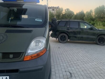 Зеленый Рено Трафик, объемом двигателя 1.9 л и пробегом 310 тыс. км за 4000 $, фото 1 на Automoto.ua