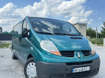 Зеленый Рено Трафик, объемом двигателя 1.87 л и пробегом 336 тыс. км за 6999 $, фото 1 на Automoto.ua